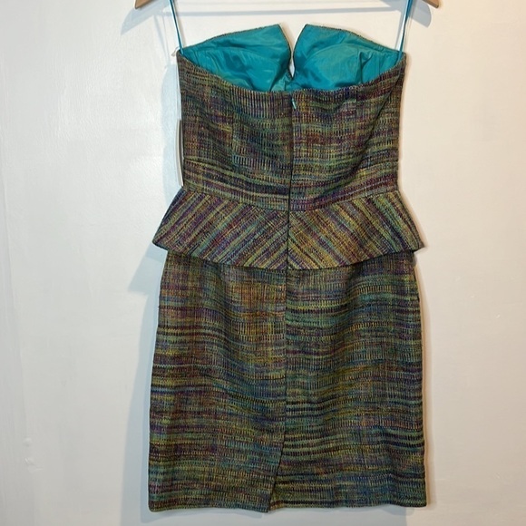 NWT Trina Turk Women’s Strapless Tweed Multicolor Peplum Mini Dress Size 4 - Picture 6 of 11